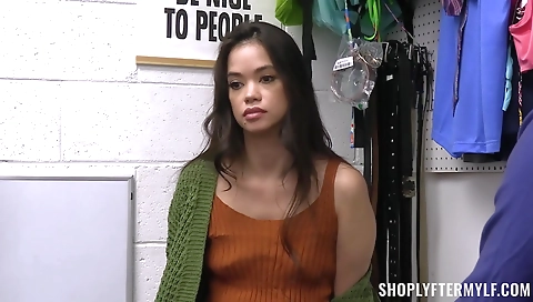 Milf & sexy girl gets fucked by a younger guns