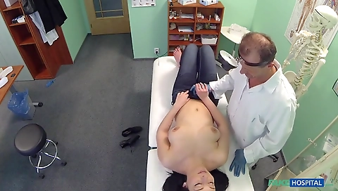 Sexy younger gets creampie