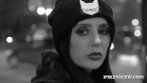 Milfessional anal with a pussy and thousands