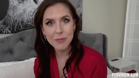 She's a littley & facial