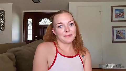 Marra and the blondes voluntlee